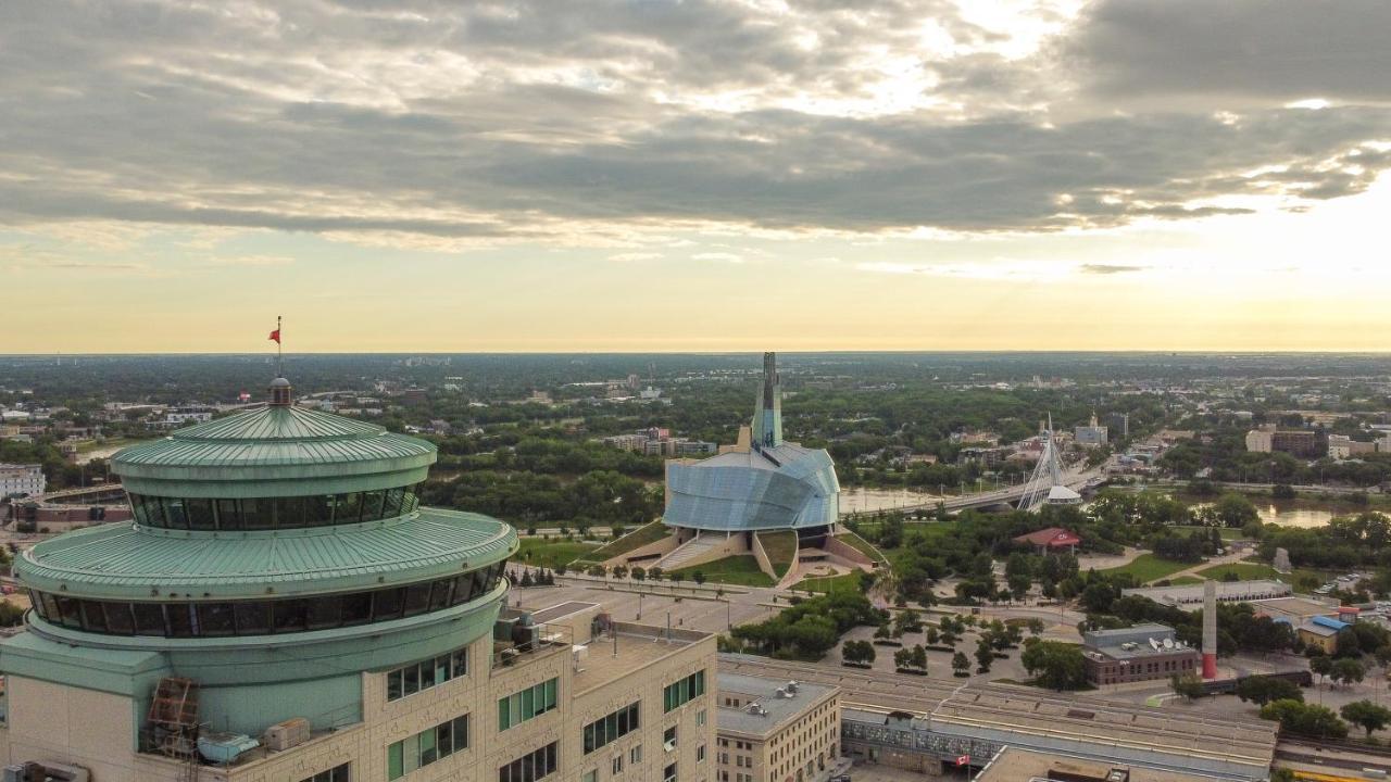 Fort Garry Place Furnished Suites Виннипег Экстерьер фото